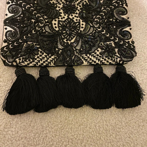 Chico bling and tassel purse-like new - Picture 4 of 11